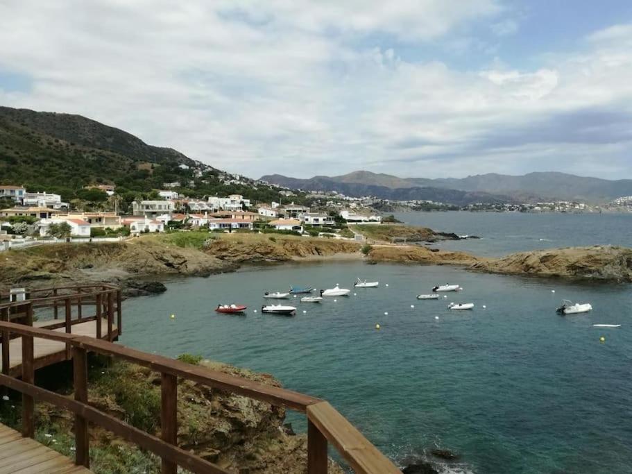 Residence Avec Piscine Face A La Mer, 1Ere Ligne リャンサ エクステリア 写真